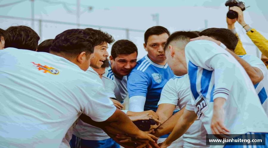 币游国际官网挑战自我，绽放光芒！